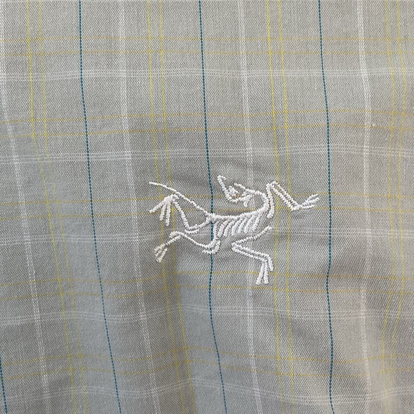 Arc’teryx Men’s Long Sleeve Button Down size XL - Picture 5 of 12